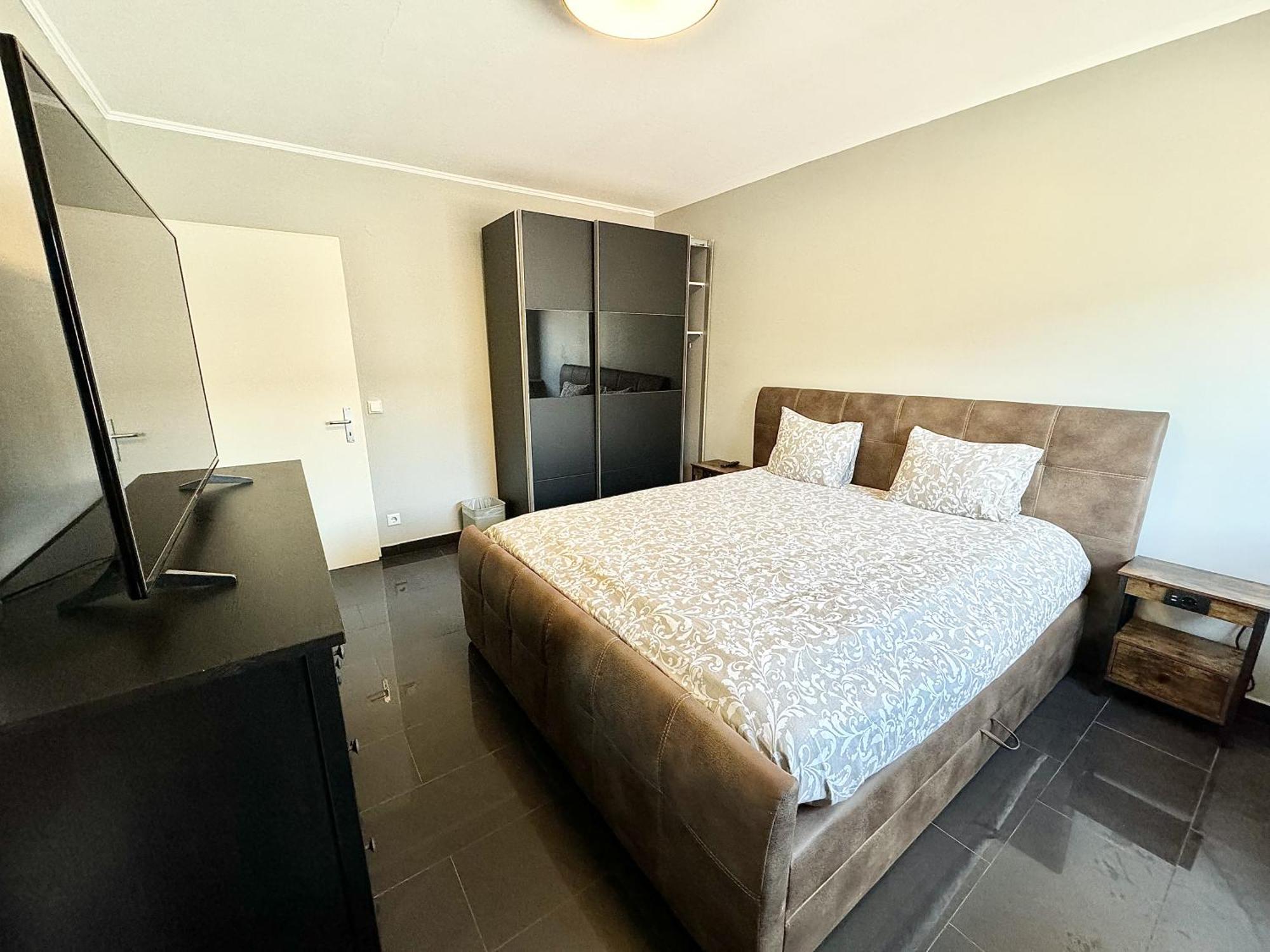 Esch-Sur-Alzette Apartment Εξωτερικό φωτογραφία